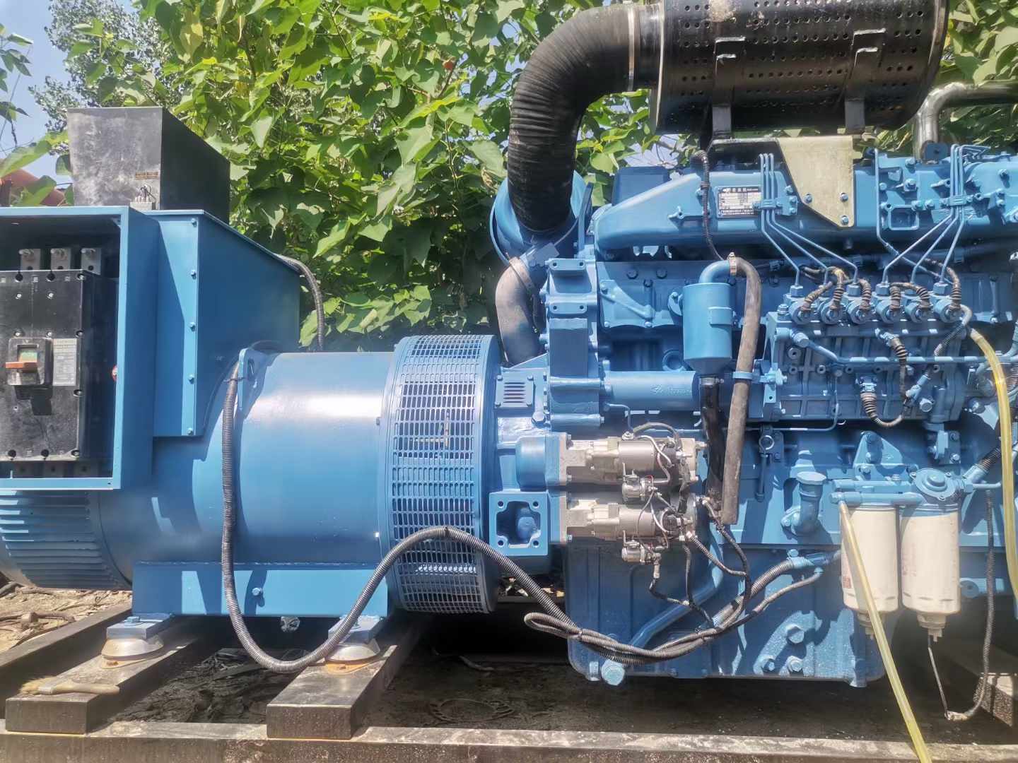 和县详细说明降低 800kW 柴油发电机输出电流波动的方法