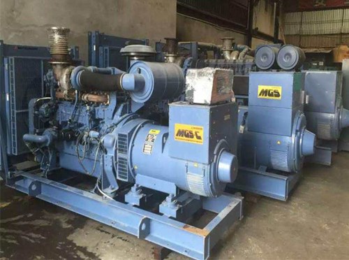 和县发电机组带负载降电压是什么原因照成的？